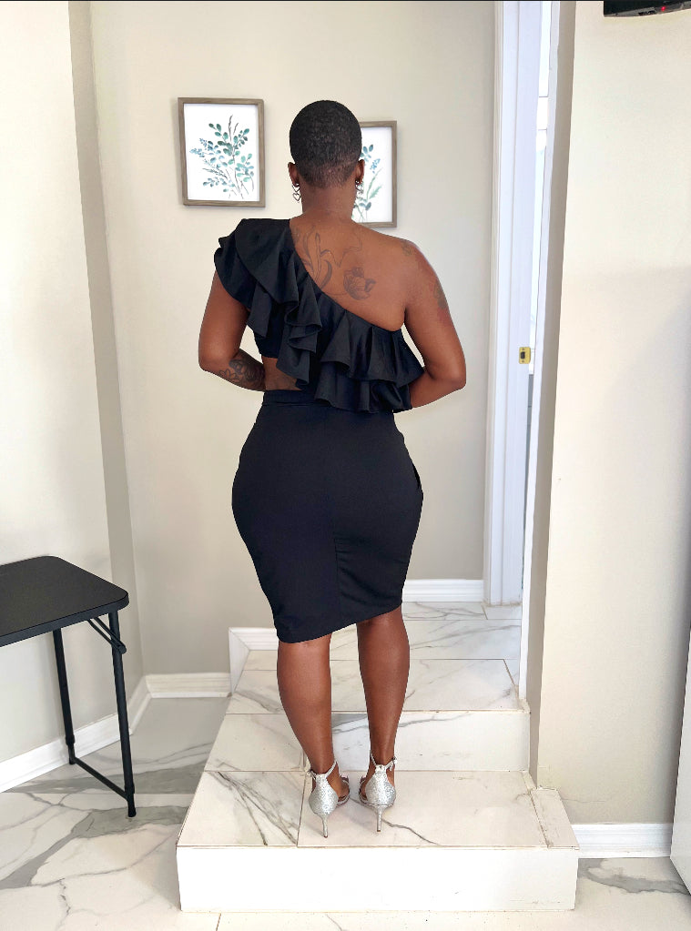 The IMEAO dress-2025